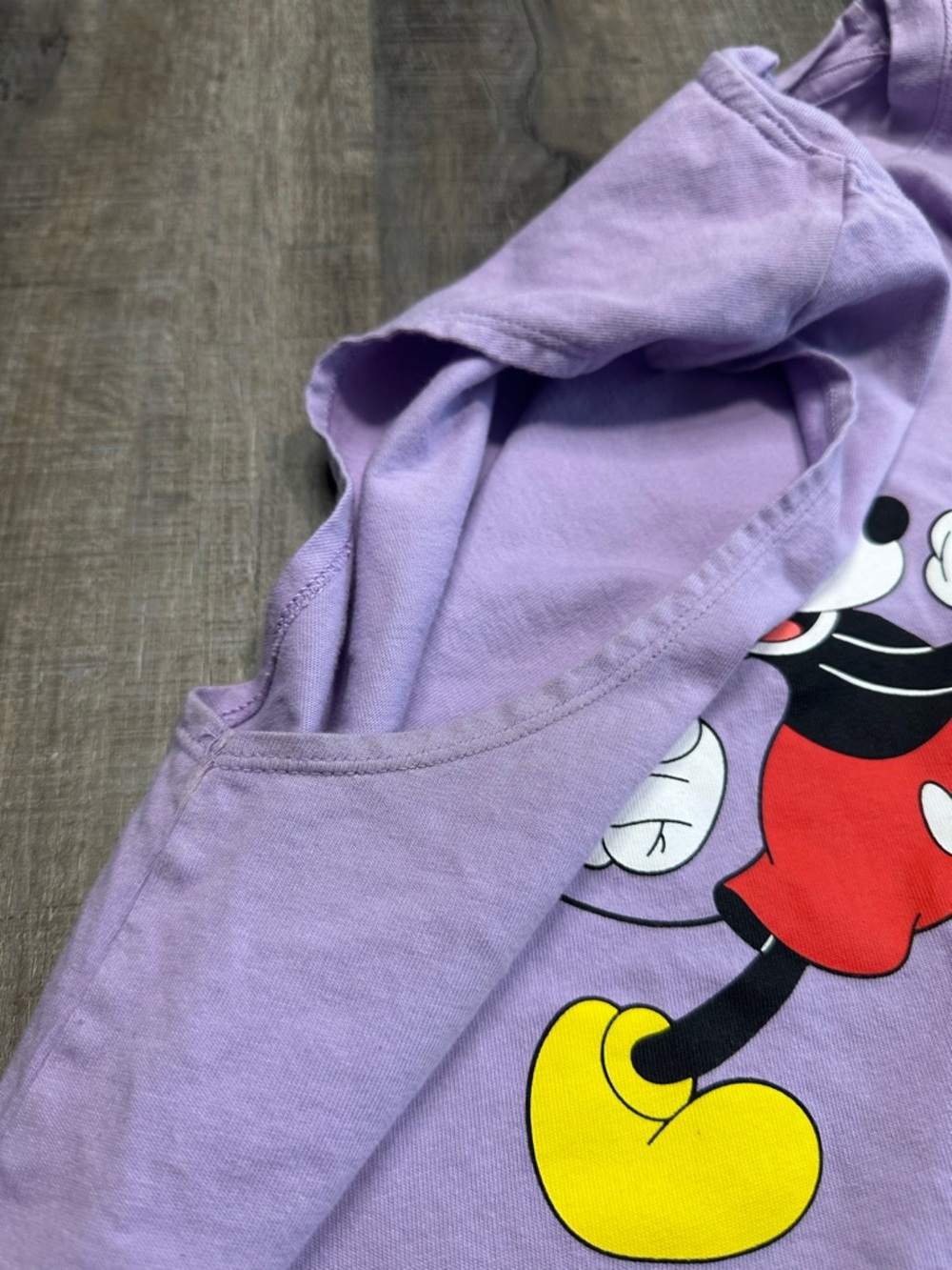 Disney Women’s Lavender Mickey Mouse Tank Top with Bright Mickey Mouse Graphic L - Picture 4 of 9